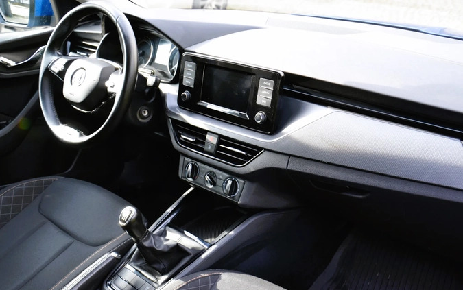Skoda Scala cena 51000 przebieg: 133900, rok produkcji 2020 z Luboń małe 352